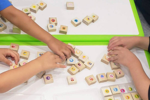 イメージ：ソーシャルスキルトレーニング（SST）